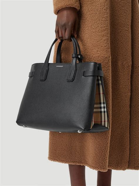 burberry medium banner vintage check & leather tote|Burberry medium banner.